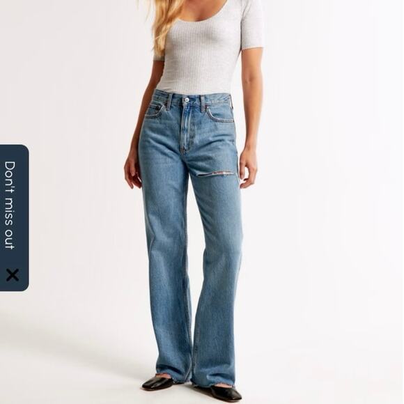 Abercrombie and fitch high rise loose jeans drapery rigid size 6 curve love fit - Picture 1 of 9